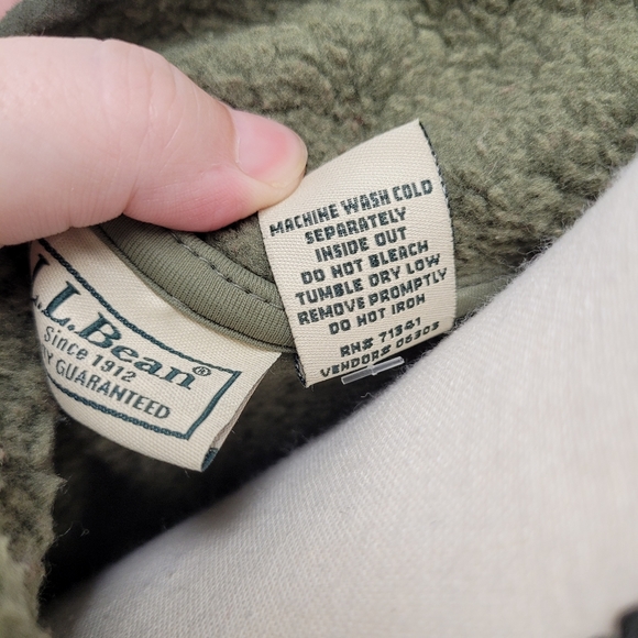 L. L. Bean Size XL Petite Green Fleece Button Up Jacket - Picture 7 of 8
